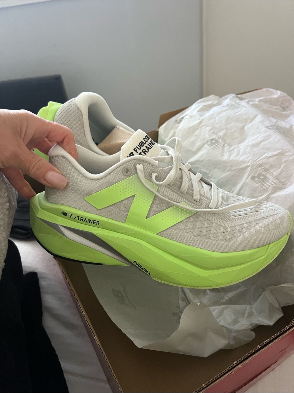 New Balance Women's Fuel Cell Super Comp v3 Trainer (NEW)